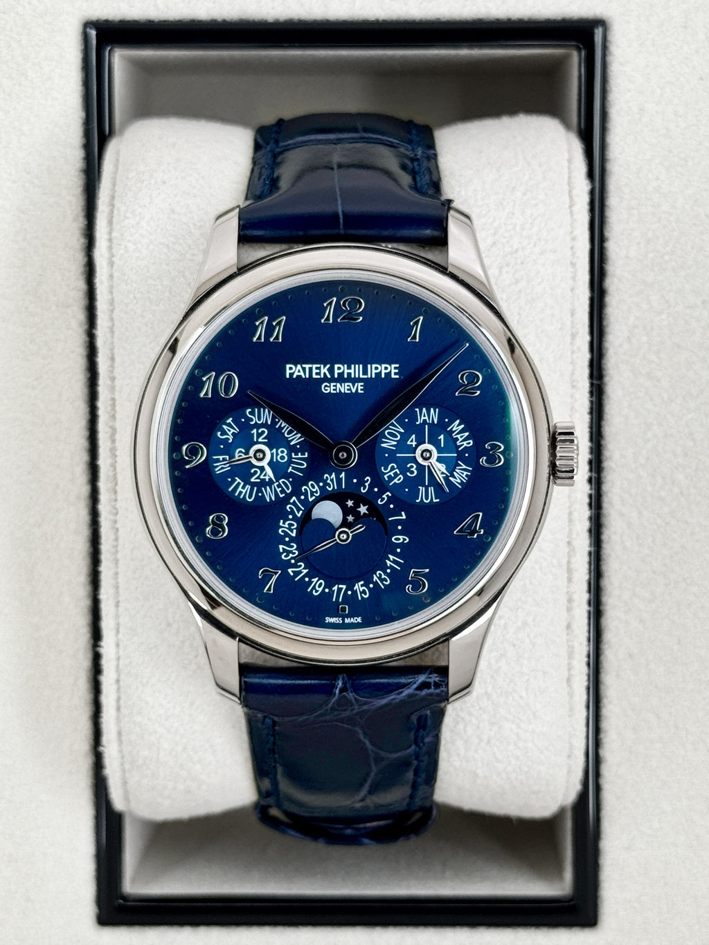 2021 Patek Philippe Perpetual Calendar 39mm 5327G White Gold Blue Dial