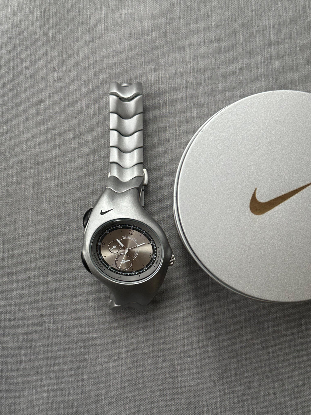 Nike Triax Chronograph Watch Matte Silver – Vintage Grey Stainless Steel Sports Watch, Rare Collectible Timepiece