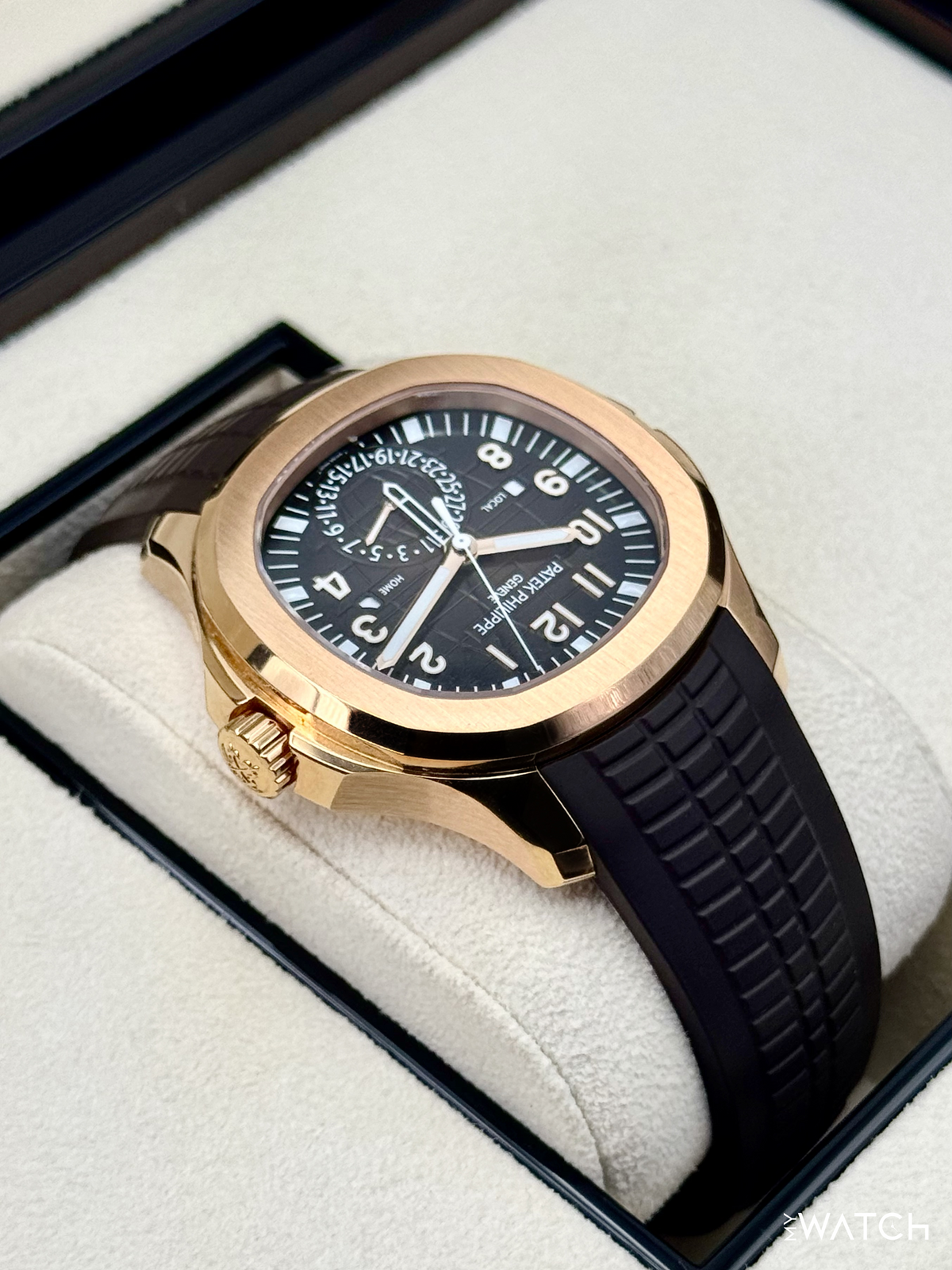 Patek Philippe Aquanaut 40.8mm 5164R-001 Rose Gold Brown Dial