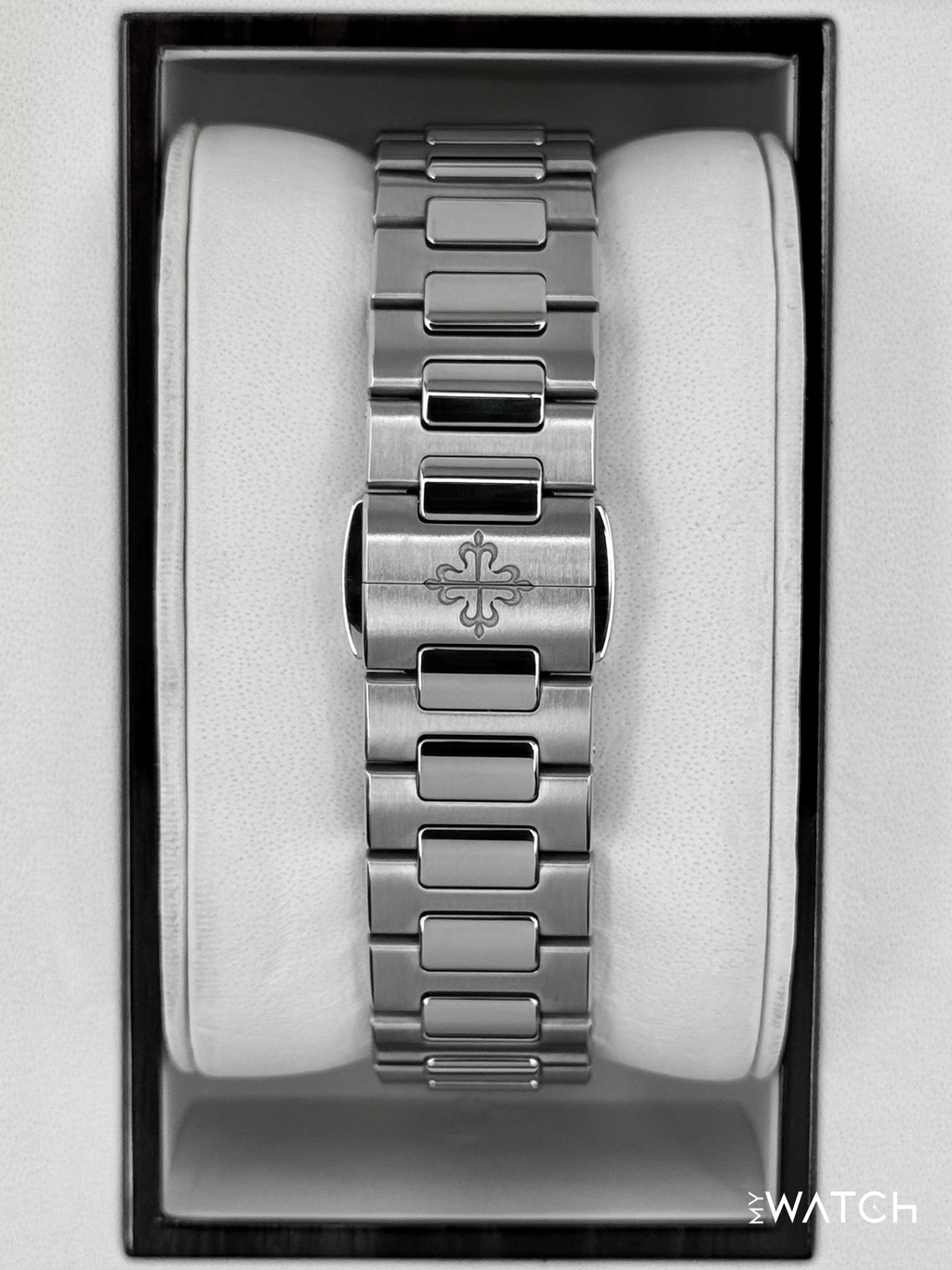 Patek Philippe Nautilus 35.2mm 7118/1A-001 Stainless Steel Blue Dial
